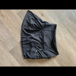 Lululemon Size 4 Skort